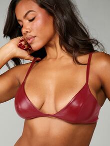 MISSGUIDED Burgundy Triangle Bralette With V-Neck Wire-Free Adjustable Straps Seamless Cup Design Intimate Lingerie - Red - View 3