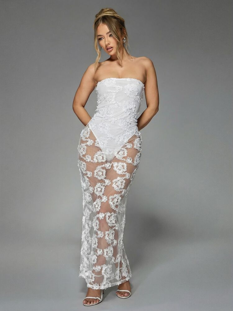 MISSGUIDED 3D Floral Applique Sheer Bandeau Maxi Dress With Lace Details And Transparent Mesh Skirt For Special Occasions