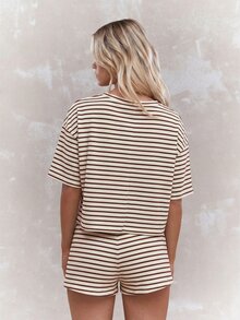 MISSGUIDED Ribbed Striped Coordinating Set With Relaxed Top And Matching High Waisted Shorts - Brown - View 2