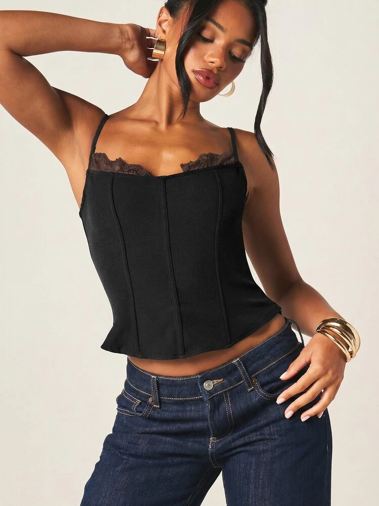 MISSGUIDED Lace Cup Corset Cami Top With Bustier Detail And Adjustable Straps For Date Night And Evening Occasions