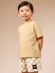 SUMWON Boys Casual Summer Coordinated Set With Checkered Shorts And Smile Print Crew Neck Short Sleeve Outfit - Khaki - View 3