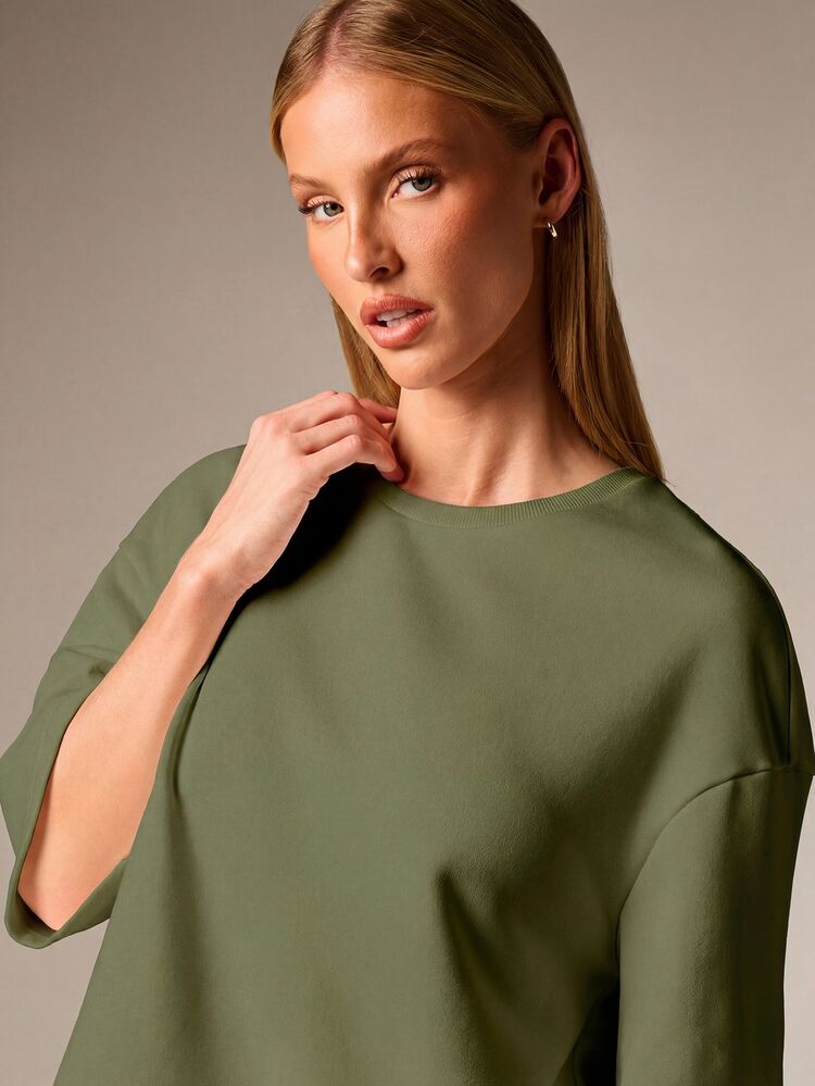 Lace Detail Asymmetric Hem T Shirt