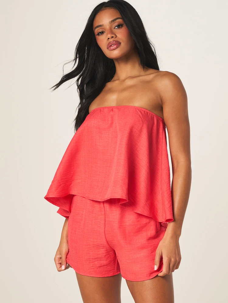 MISSGUIDED Dwuczęściowy komplet na lato, swobodny, letni, bandeau z falbanką i dopasowanymi szortami