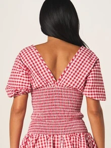 MISSGUIDED Red Gingham Off Shoulder Puff Sleeve Smocked Crop Top With Drawstring Detail Summer Cottagecore Blouse - Red and White - View 3
