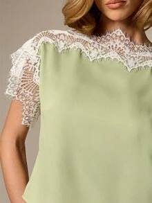 AiiRZ Áo không tay dáng trễ vai dành cho nữ, viền ren với chi tiết ren lông mi đen tinh tế, cổ cao, kiểu dáng thanh lịch. - Màu xanh Ô liu - Xem 4