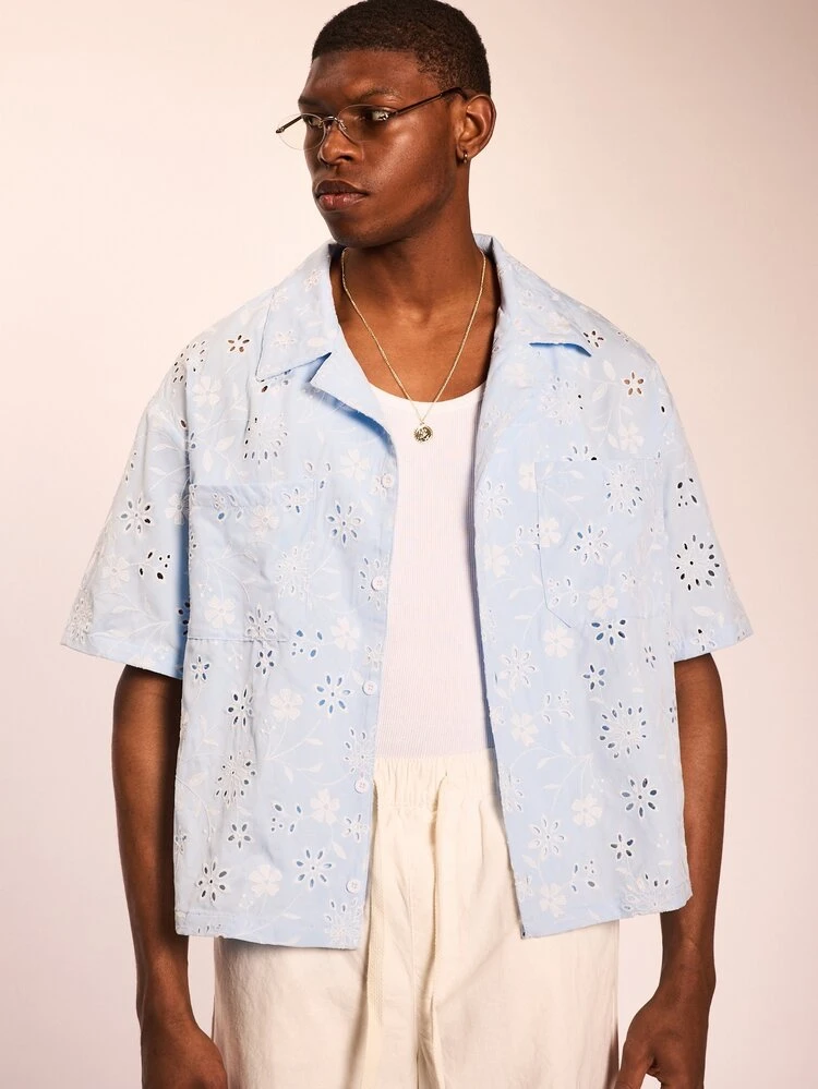 Camisa de Praia Casual de Verão com Mangas Curtas, Ajuste Quadrado, Bordado, Azul Claro