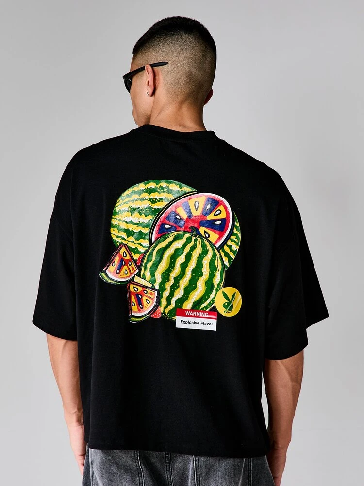 PLAYBOY X SUMWON Camiseta Boxy Fit com estampa de melancia e gola redonda