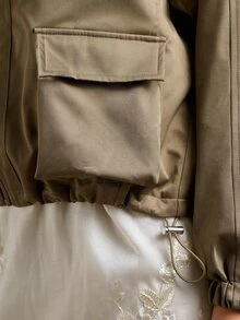 Rouah Áo khoác nữ tay dài cổ cao màu nâu kaki kiểu dáng tiện dụng, dây rút điều chỉnh với khóa cài cao cấp, kiểu dáng bomber ngắn thời trang cho những buổi tối hè dài. - xanh quân đội - Xem 4