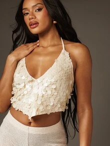 MISSGUIDED Top corto con cuello de halter con lentejuelas, escote en V profundo y detalle de lazo en la espalda para fiestas, festivales y salidas nocturnas de verano - Albaricoque - Ver 1