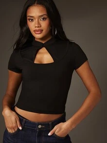 MISSGUIDED Atasan Crop Top Lengan Pendek Warna Pastel dengan Potongan Lubang di Bagian Depan dan Siluet Pas Badan untuk Pakaian Kasual Seksi Sehari-hari, Cocok untuk Golf dan Musim Panas - Hitam - View 4