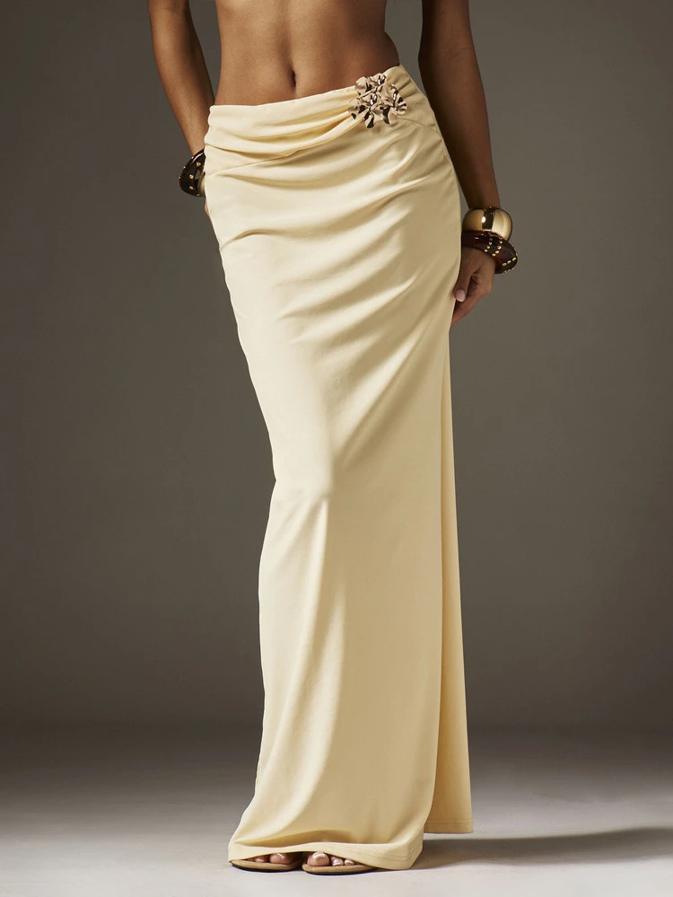 MISSGUIDED Cream Slinky Maxi Skirt With Decorative Side Ruching And Draped Silhouette For Evening And Formal Occasions