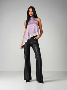 MISSGUIDED 露背不对称缎面上衣，饰有白色蕾丝边和前短后长的下摆 - 淡紫色 - 查看 4