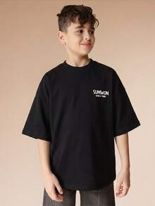 SUMWON Camiseta de cuello redondo de manga corta y hombros caídos con estampado de logo - Negro - Ver 1