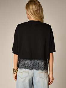 AiiRZ Lace Trim Oversized Black T-Shirt With Shoulder Pads And Decorative Floral Hem Detail Contemporary Urban Style Top - Black - View 3