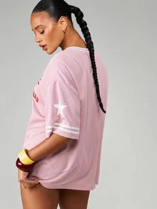 MISSGUIDED 波多黎各足球队球衣V领露脐上衣，饰有刺绣芙蓉花贴花和国旗图案 - 粉色 - 查看 3