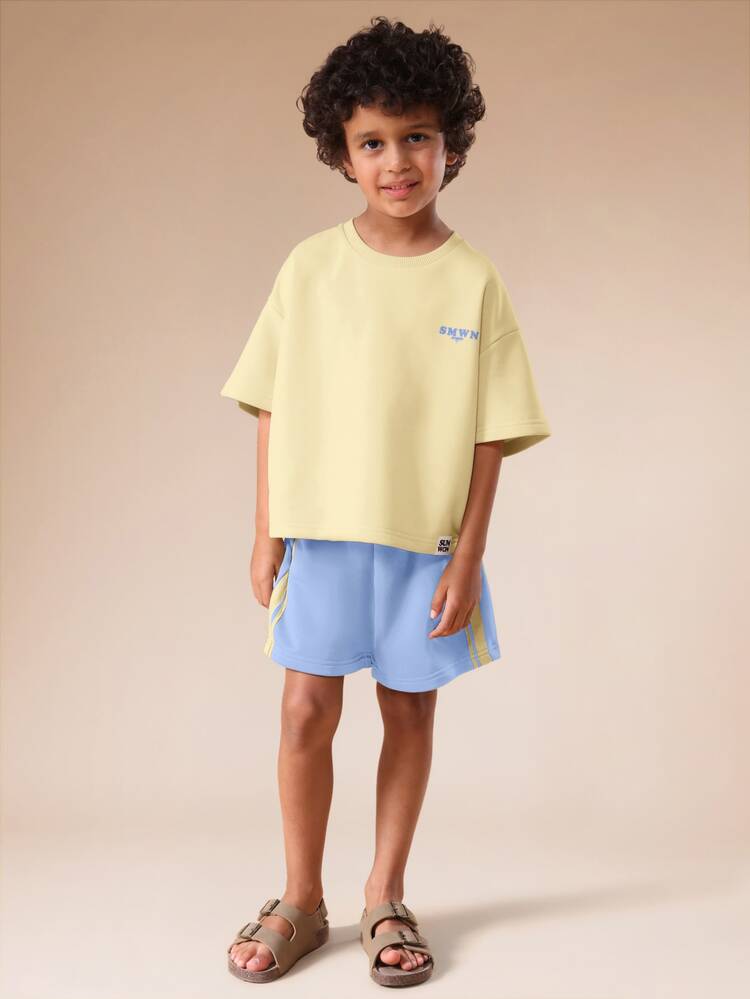 Oversized Boys Summer T-Shirt And Shorts Co-Ord Set With Studios Star Print Detail