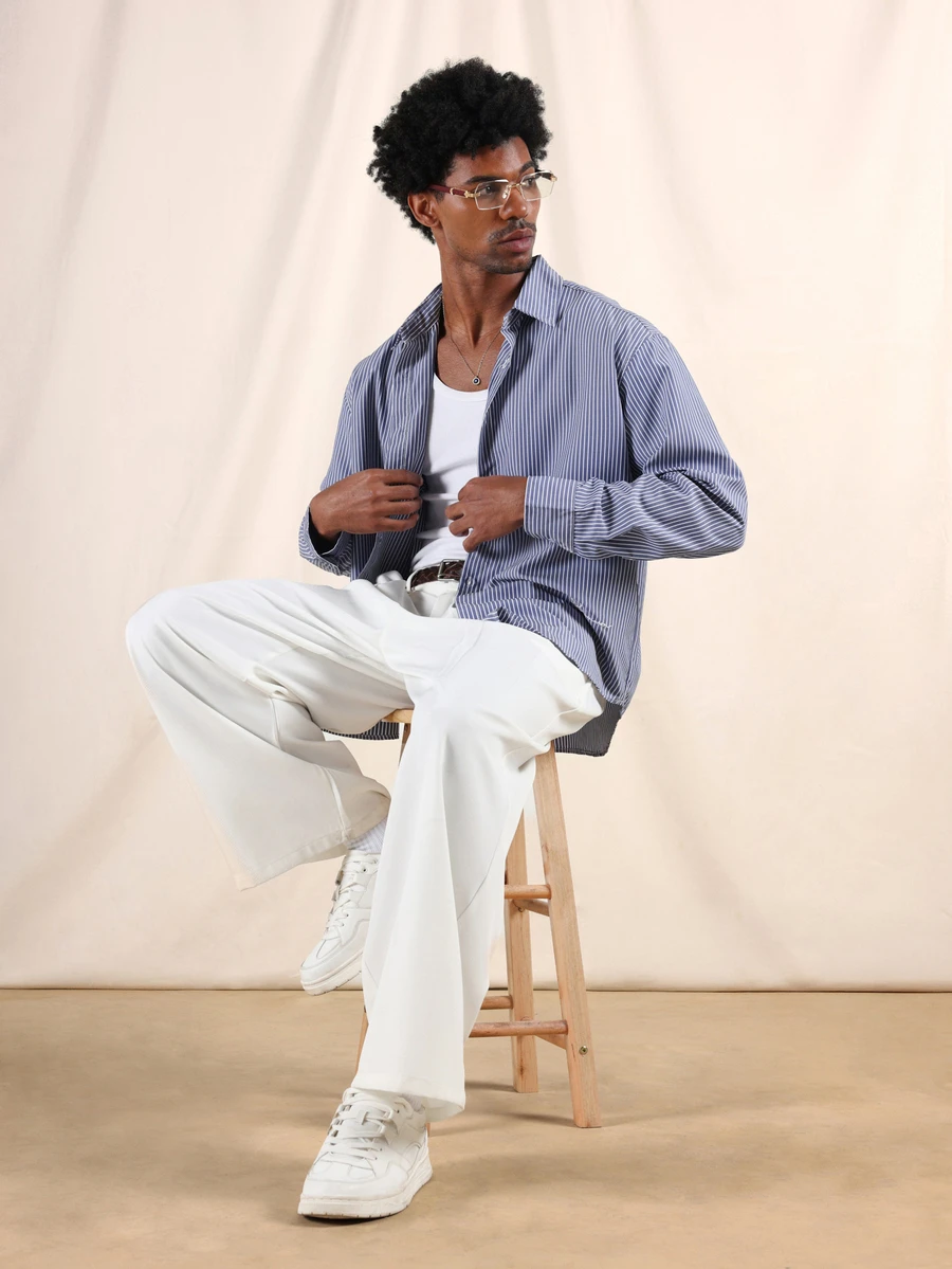 SUMWON 纽扣领长袖竖条纹衬衫，尖领，常规版型，经典设计 - 藍白色 - 查看 1