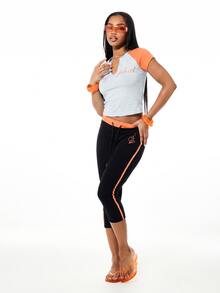 BABYPHAT Áo thun raglan tay ngắn cổ chữ V ôm sát, in logo và chữ viết. - Màu xanh nhạt - Xem 5