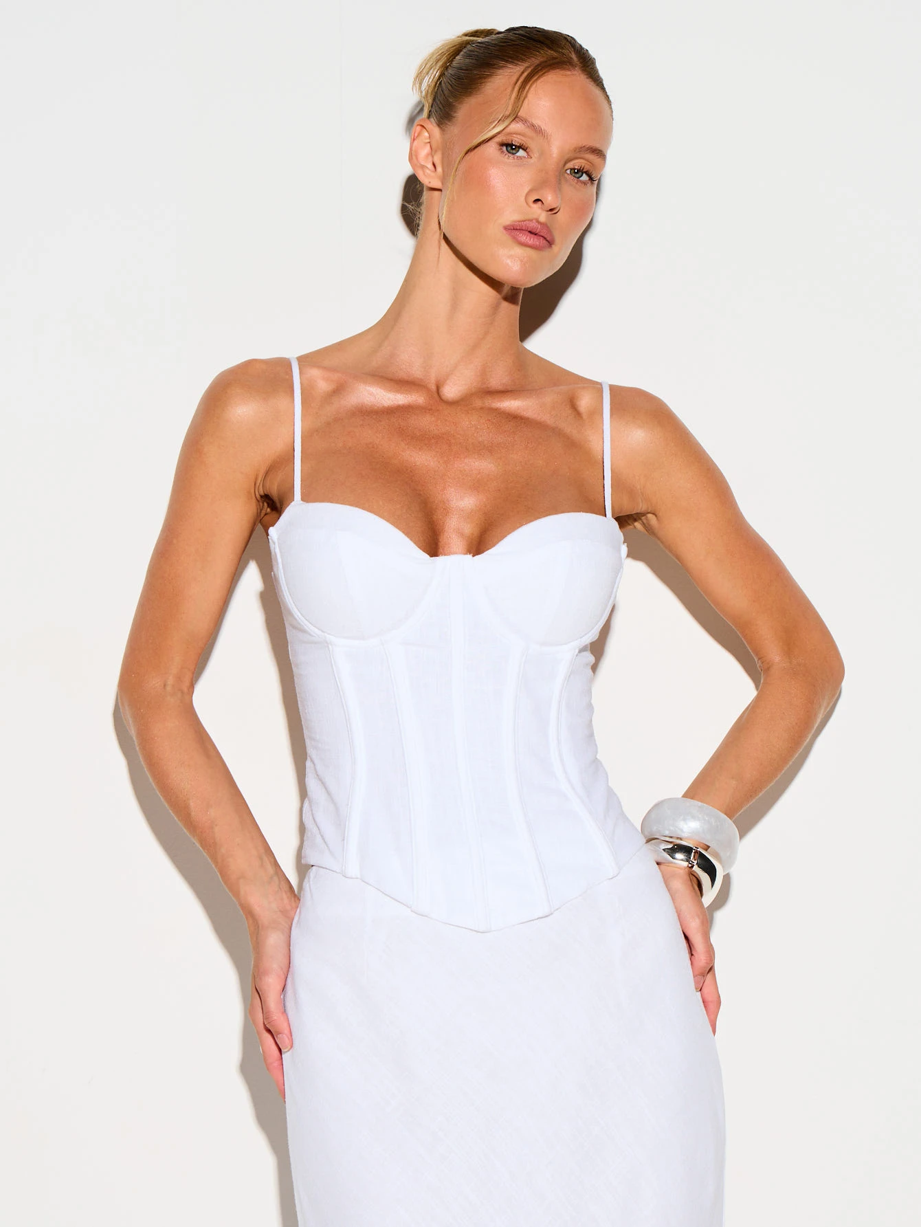 KIZN Linen Corset With Sweetheart Neckline