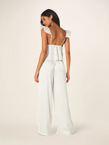 MISSGUIDED 荷叶边吊带娃娃衫和阔腿裤睡衣套装，休闲舒适家居服。 - 白色 - 查看 2