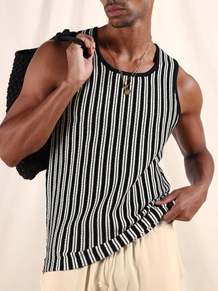 Camiseta de punto acanalada sin mangas de cuello redondo con ajuste regular, patrón de rayas verticales, prenda de verano casual para hombre