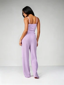 MISSGUIDED 罗纹针织吊带背心和阔腿裤两件套家居服，饰有荷叶边和系带前襟 - 紫色 - 查看 2