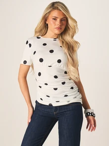 MISSGUIDED Polka Dot Cinch Waist Short Sleeve Crew Neck Tee With Ruched Side Details And Fitted Design - Black and White - View 4