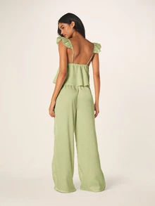 MISSGUIDED 鼠尾草色荷叶边露肩娃娃衫阔腿睡衣套装 V 领松紧腰睡衣家居服睡衣舒适 - 綠色 - 查看 2
