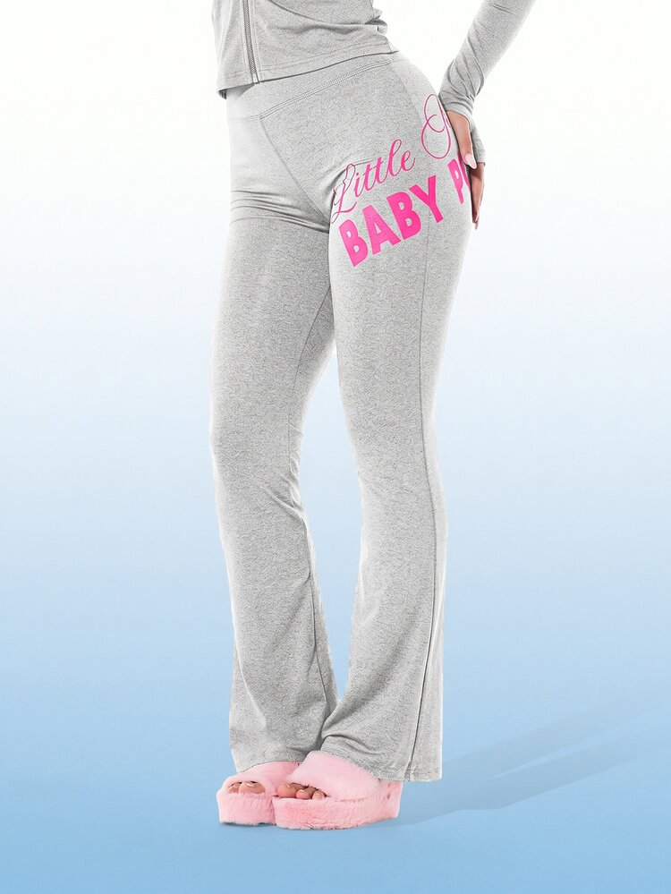 BABYPHAT Leggings évasés en jersey avec imprimé texte rose. Vêtement d'intérieur confortable et décontracté pour tous les jours, style bootcut, tissu doux et extensible