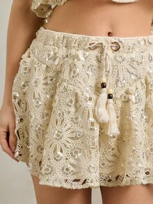 Rouah Bộ đồ phối ren kim loại móc gồm váy ngắn và áo hai dây, hoàn hảo cho các lễ hội và tiệc mùa hè. - Màu be - Xem 5