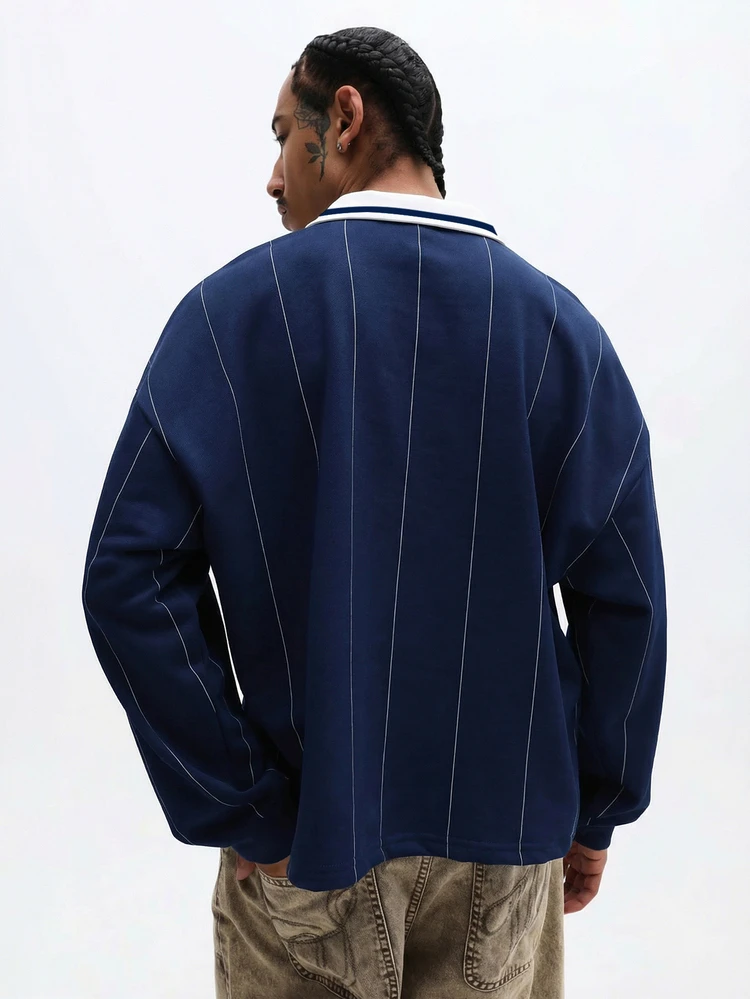 Camisa Polo de Ajuste Regular com Listras Finas, Gola e Punhos Contrastantes em Branco, Logotipo Estampado na Frente, Manga Longa, Casual