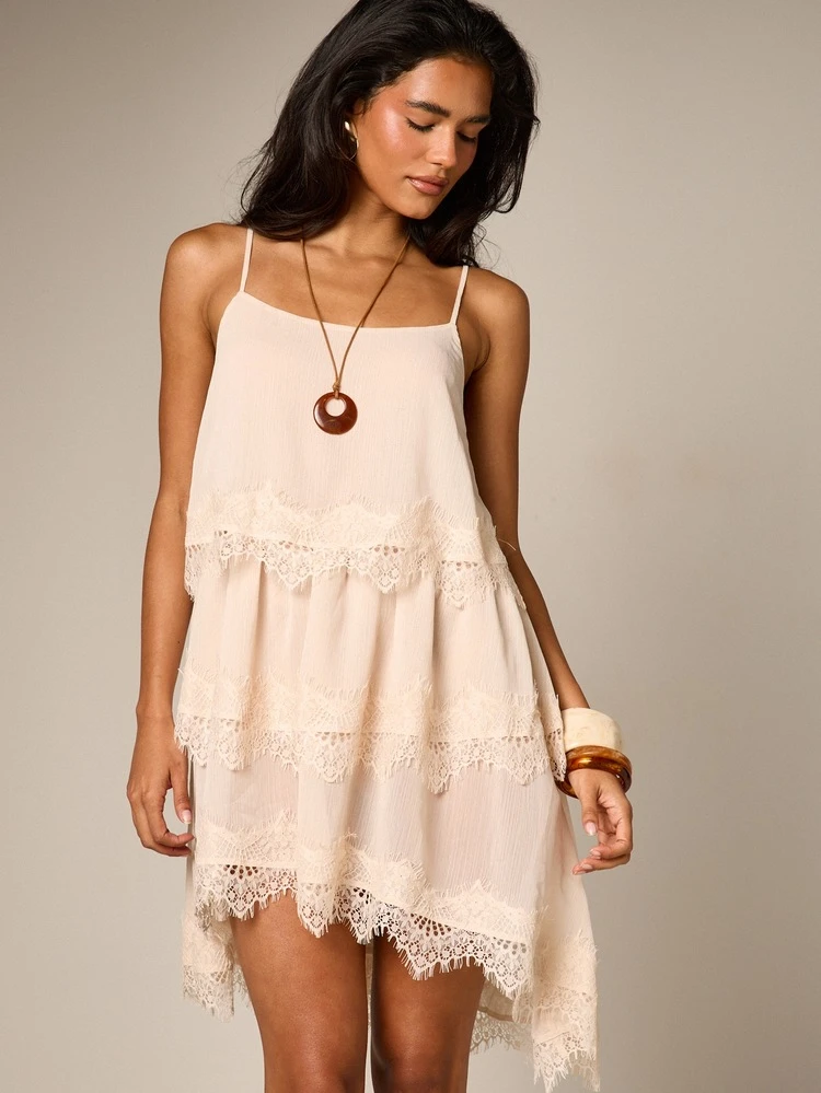 AiiRZ Tiered Lace Detail Mini Dress With Asymmetrical Hem