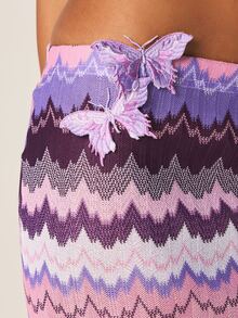 MISSGUIDED Chân váy ngắn ôm sát màu tím họa tiết zigzag với điểm nhấn hình bướm, thích hợp cho tiệc tùng, câu lạc bộ hoặc lễ hội. - Nhiều màu - Xem 5