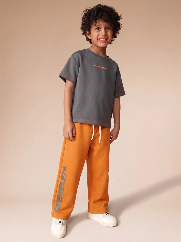 Boys Two Piece Jogger Set With Letter Print Short Sleeve Tee And Drawstring Pants Casual Comfortable Everyday Wear Outfit