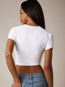 Missguided x Playboy Áo croptop tay ngắn in hình tạp chí thể thao mô tô. - trắng - Xem 2