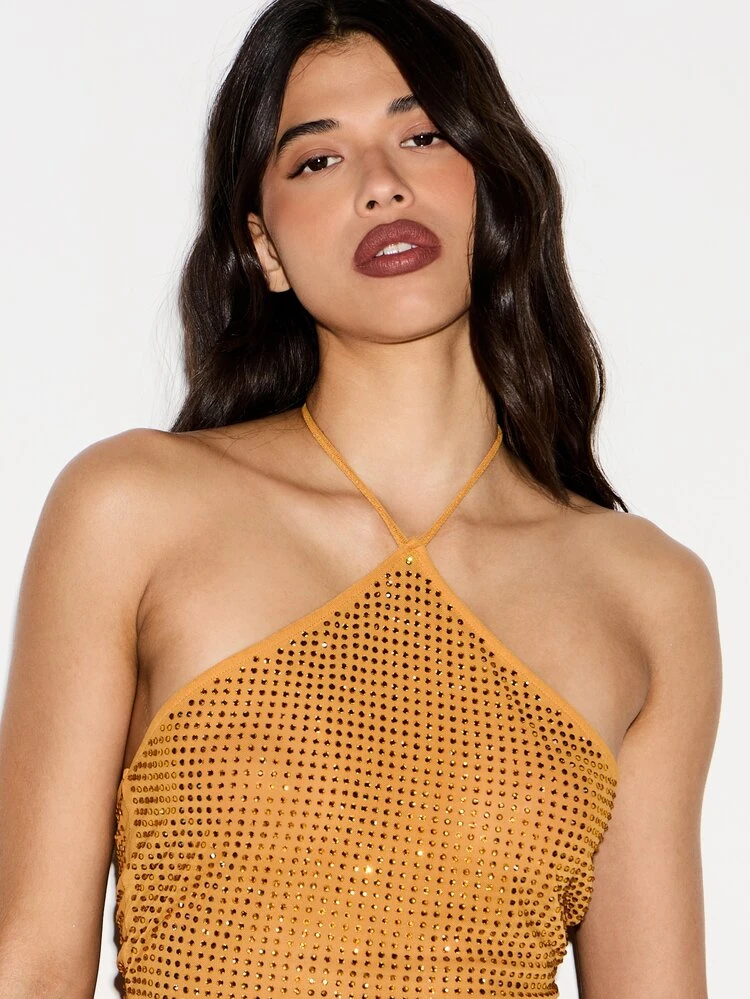 KIZN Blusa Halterneck com lantejoulas e decote halter com strass.