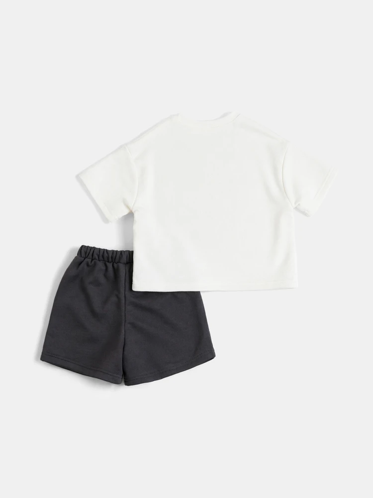 Boys Crew Neck Short Sleeve T-Shirt And Drawstring Shorts Summer Two Piece Set With Slogan Print