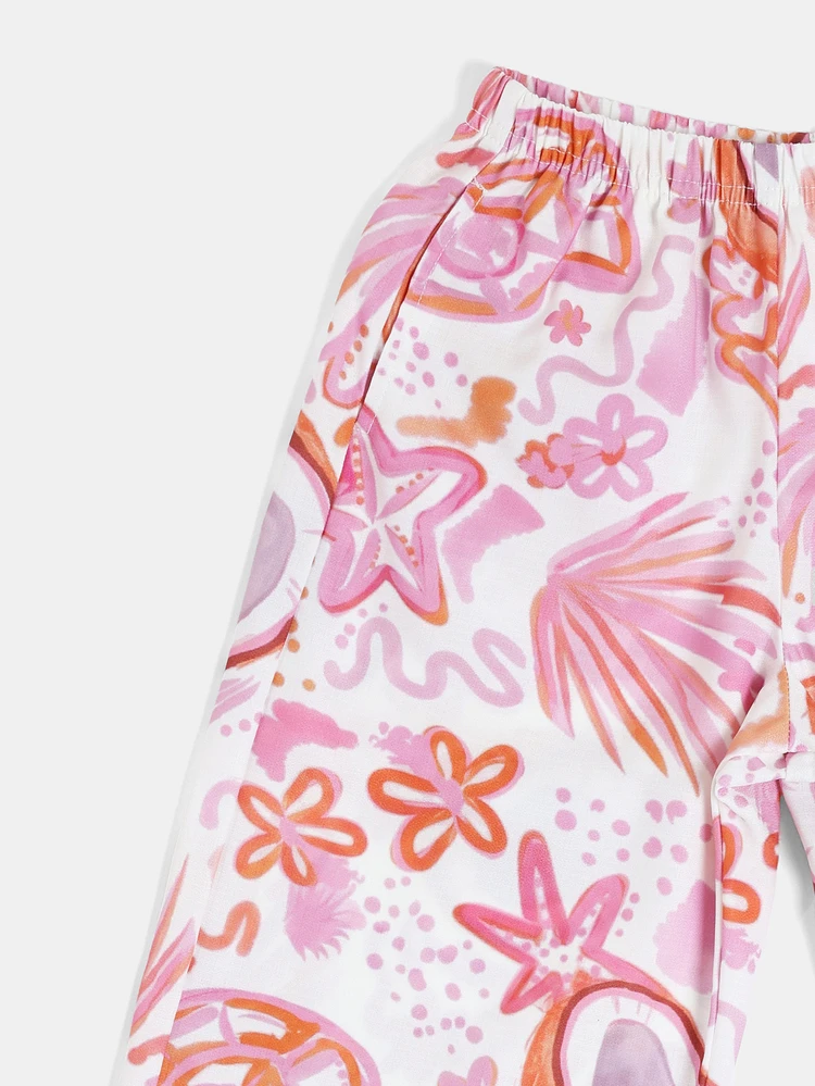 Conjunto de top sin mangas y shorts estampados a juego con logo de palmera y estampado tropical, estilo de dos piezas con top corto sin mangas