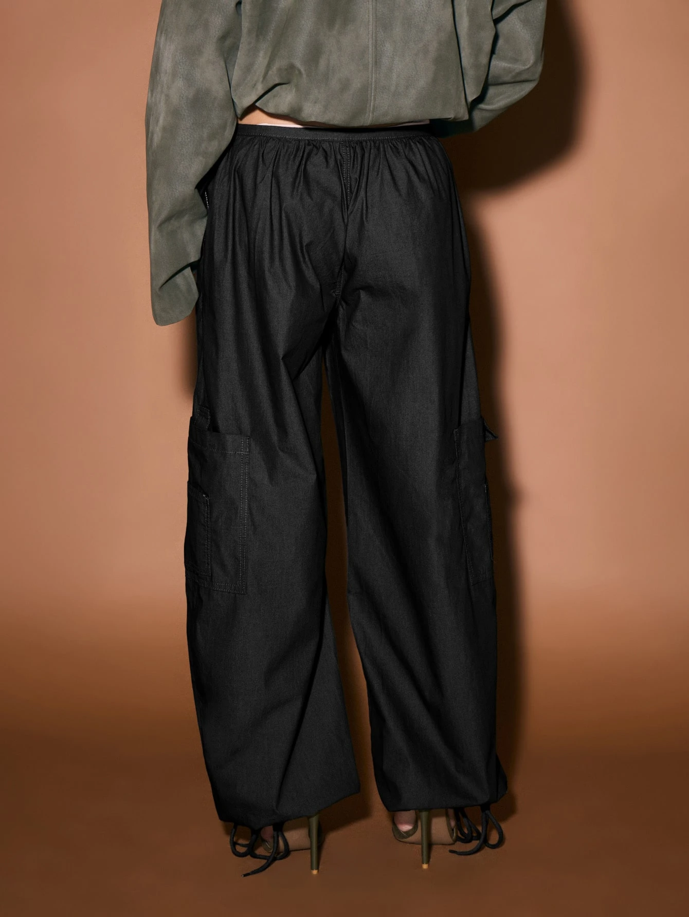 Wide Leg Cargo Pants With Drawstring Ankles