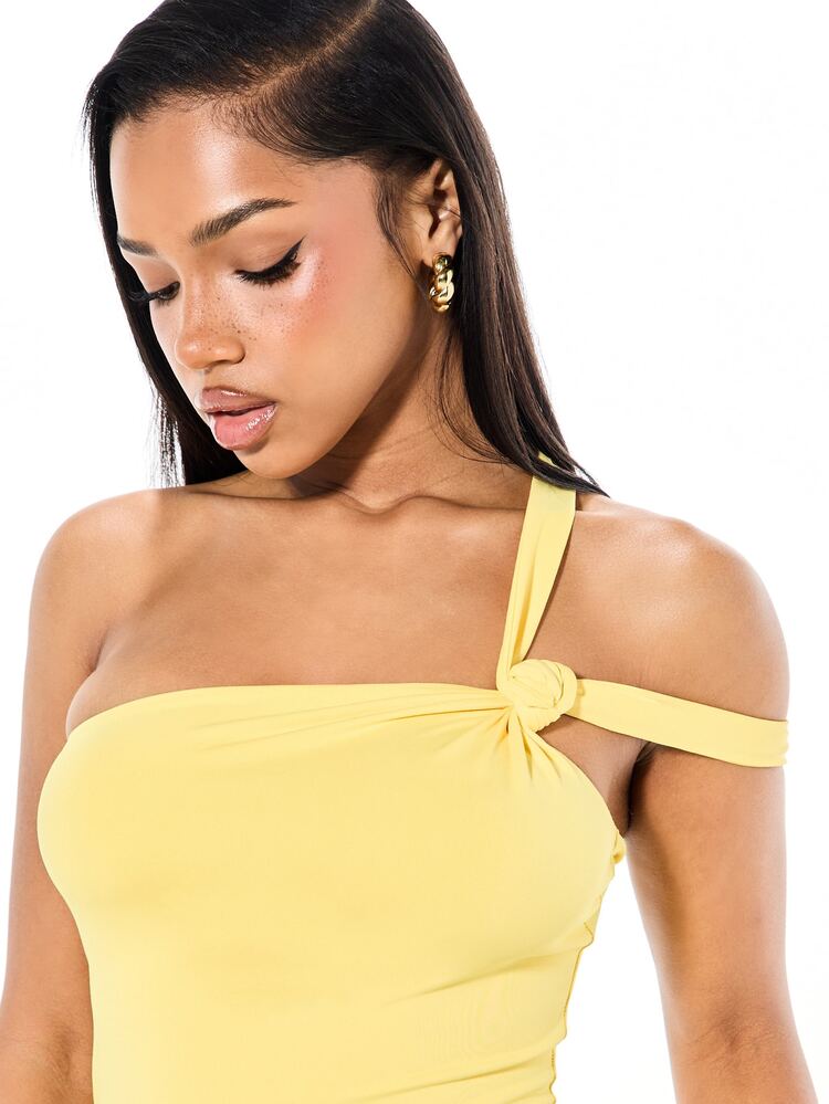 SUMWON WOMEN Slinky One Shoulder Knot Detail Ruched Bodycon Mini Dress With Adjustable Side Tie Summer Party Style