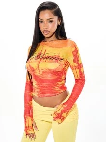 SUMWON WOMEN Top court à manches longues en maille avec motif graphique de paysage de Miami, manches avec trou pour le pouce et encolure ronde - Multicolore - Voir 1