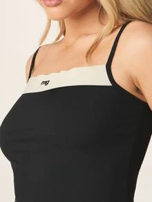 MISSGUIDED Ribbed Knit Cami Top With Contrast Tape Detail Square Neck And Adjustable Spaghetti Straps Crop Length Gym Everyday Black Summer Casual Graphic - Black - View 6