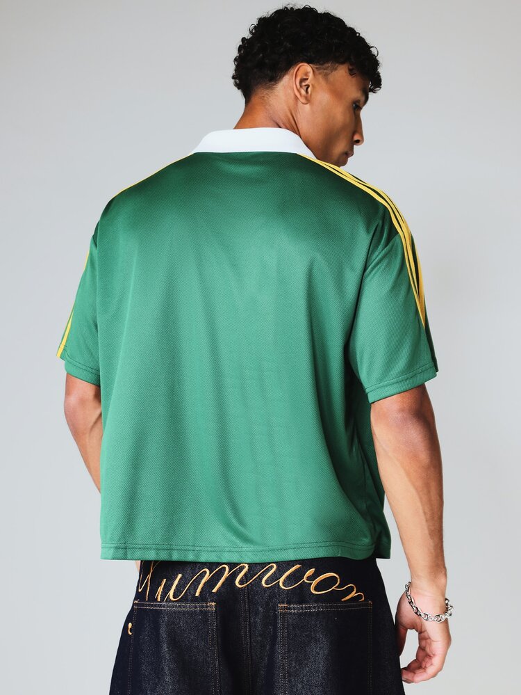 Polo Club Box Fit avec imprimé du drapeau du Brésil et détail de rayure sur la manche