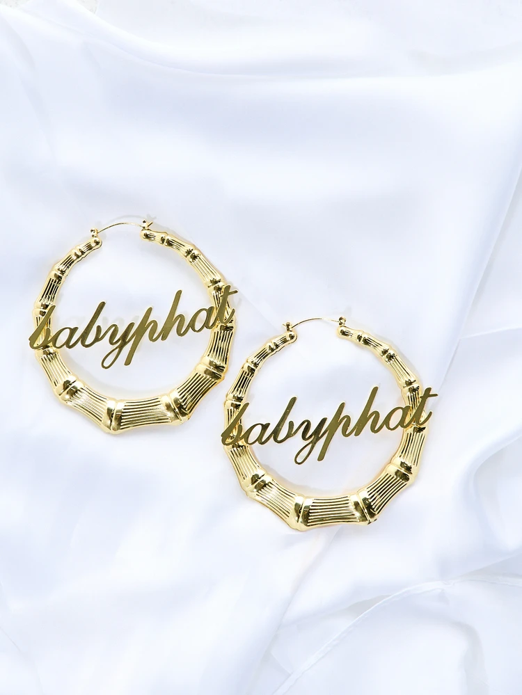 BABYPHAT Orecchini in bambù dorato con design esagerato