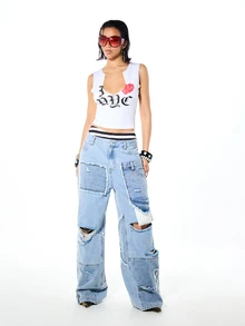SUMWON WOMEN I Love NYC Graphic Notched Neck Sleeveless Cropped Tank Top With Old English Script Print - White - View 3