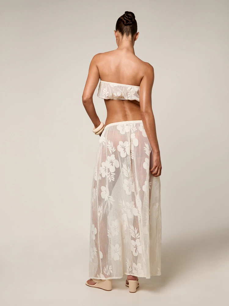 Lace Bandeau Crop Top And Mini Skirt Co Ord Set For Summer Party And Beach Styling