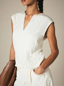KSTM Top sin mangas con cuello en V, con detalles de pespuntes en contraste y hombros estructurados para el verano - Beis - Ver 5