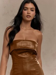 MISSGUIDED 仿皮无肩带抹胸迷你连衣裙，修身包臀款式，适合夜间外出派对和秋季穿着。 - 棕色 - 查看 3