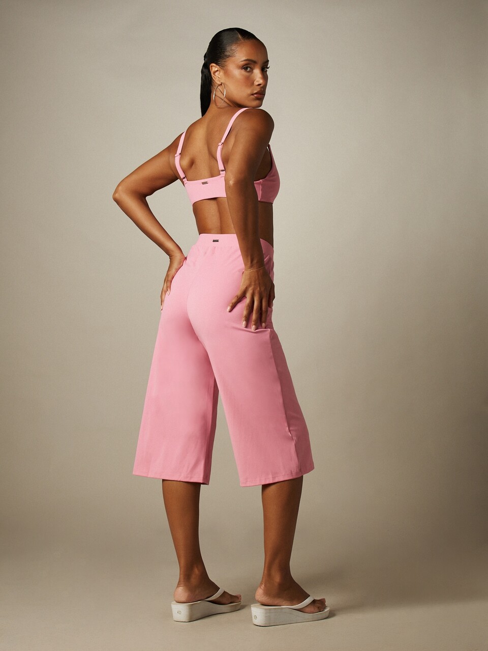Missguided x Playboy Bunny Logo V-Neck Bralette Top And Wide Leg Crop Capri Pant Co-Ord Set Summer Festival
