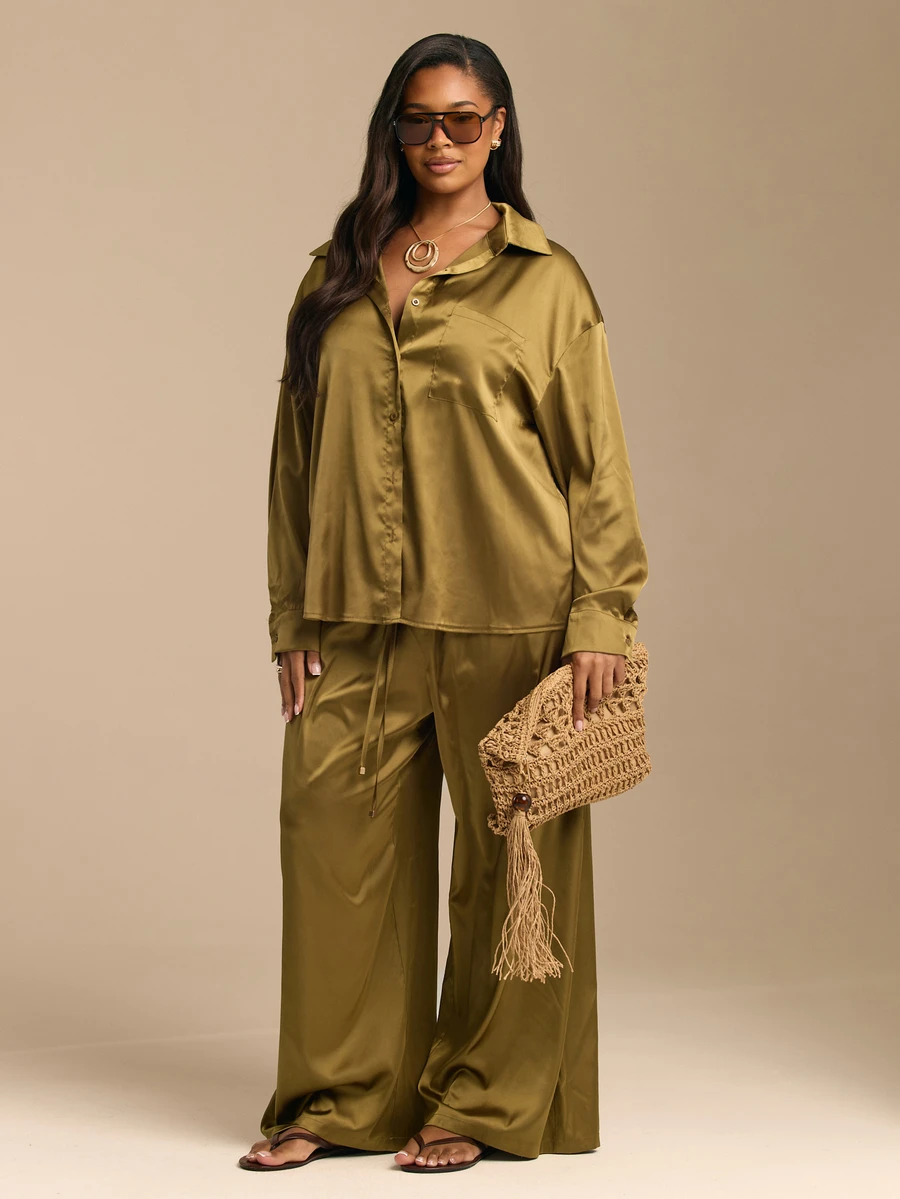FASHION SZN 大尺碼寬鬆緞面襯衫,卡其綠色,工裝風簡約優雅時尚現代上班穿搭,優雅寬鬆版型 - 墨綠色 - 查看 1